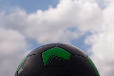 مباراةالأهليالمصريوالهلالالسودانيصراعالعمالقةفيالكرةالعربية
